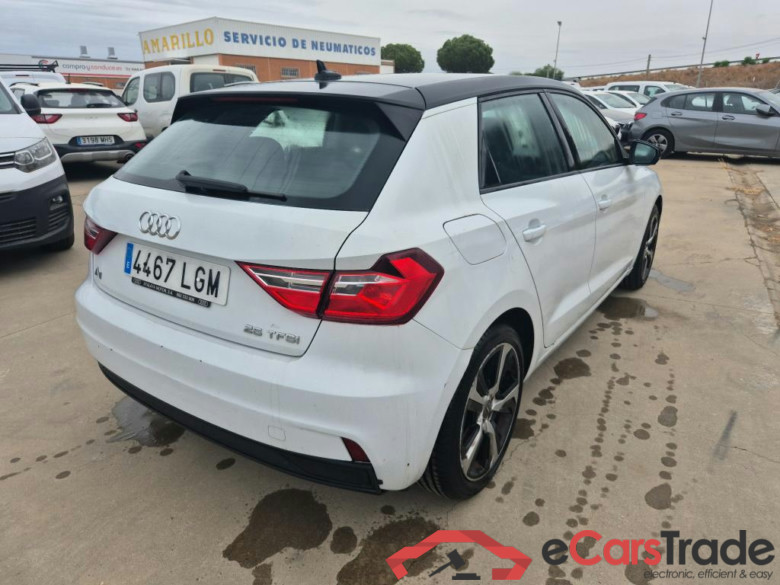 AUDI A1 / 2018 / 5P / berlina con portón Sportback Advanced 25 TFSI 70kW (95CV) (CX) #2