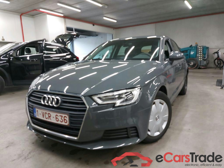 AUDI - AUD A3 SB 30 TFSi 116PK With Manual Airco  * PETROL *