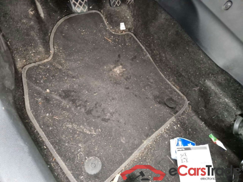 SEAT ARONA 1.0 TSI REFERENCE #4