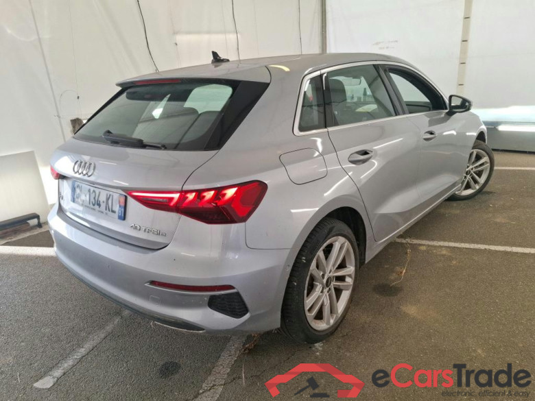 AUDI A3 Sportback / 2020 / 5P / Berline 40 TFSI e 204 S Tronic Business Line #4