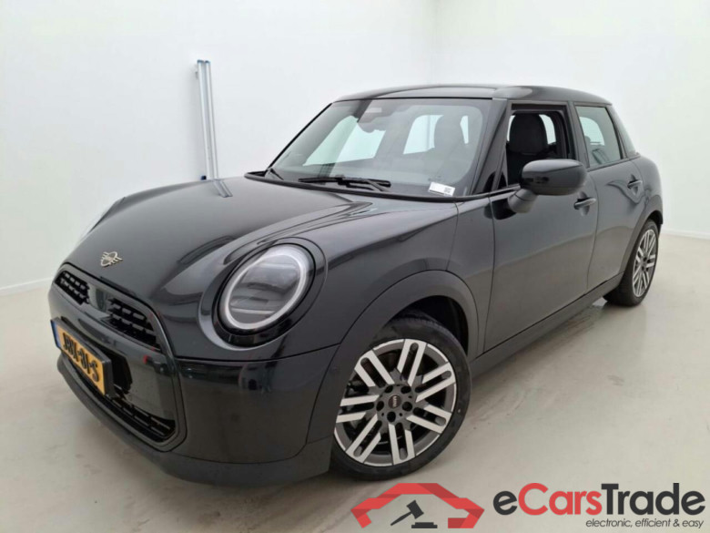 Mini 5-deurs 1.5 Co C Classic M #1