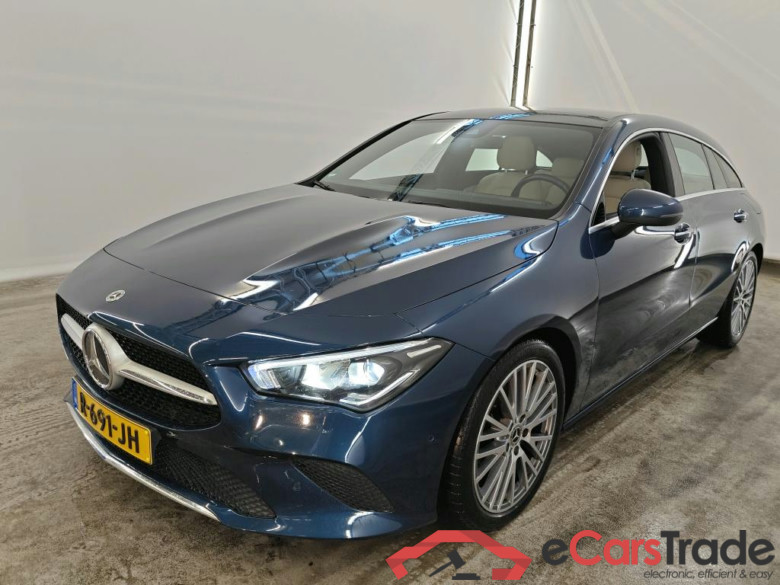 Mercedes-Benz CLA Shooting Brake CLA 200 DCT Bus. Solution Luxury 5d + Pano #1