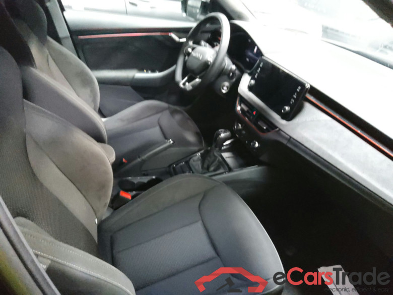 SKODA Kamiq 1.5 TSI 110kW (150CV) DSG 7 vel. Automático Plus(Winterpack) #3