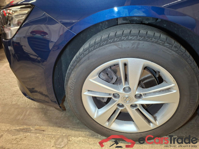Insignia B Sports Tourer Elegance 2.0 CDTI 128KW AT8 E6d #2
