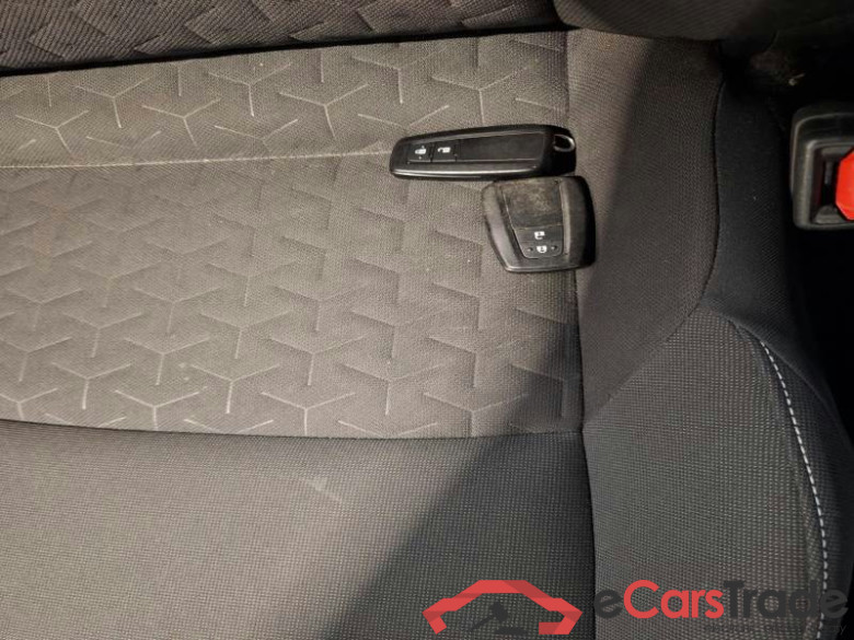 TOYOTA COROLLA / 2019 / 5P / STATION WAGON TS HYBRID BUSINESS #6