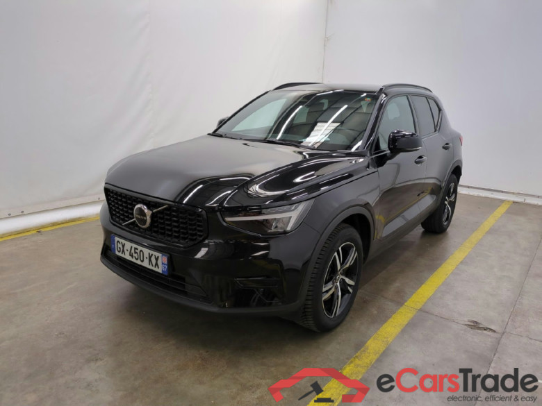 VOLVO XC40 / 2022 / 5P / SUV B4 197 DCT 7 Plus #1
