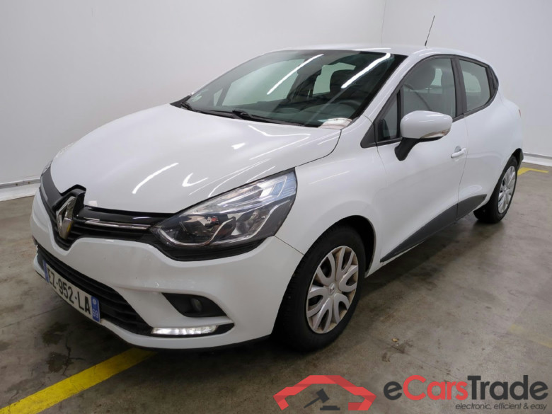 Clio IV Air MediaNav 1.5 dCi 75CV BVM5 E6 #1