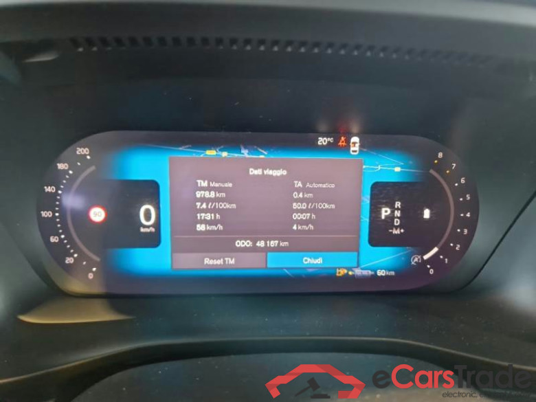 VOLVO XC40 / 2021 / 5P / SUV B3 AUTOMATICO PLUS BRIGHT #4