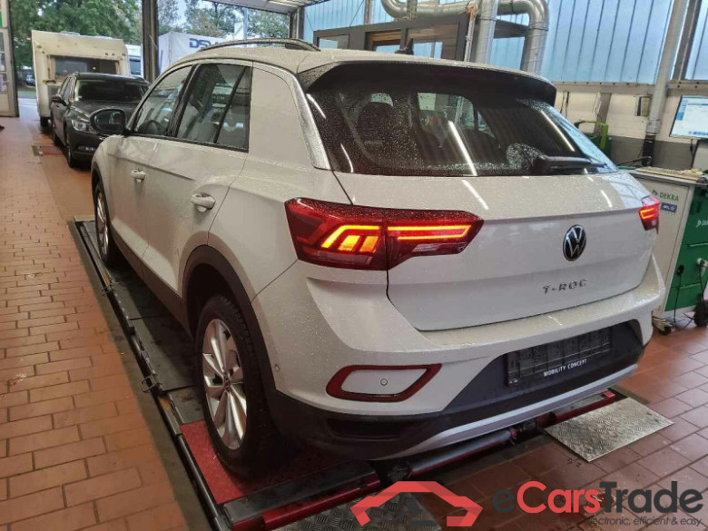 Volkswagen T-Roc (D11)(12.2021->2025) DE - SUV5 2.0 TDI EU6d, Life, (Facelift) 2022 - 2024 #4