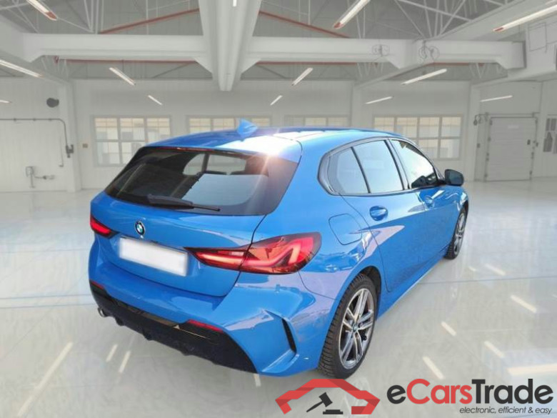 BMW SERIE 1 / 2019 / 5P / BERLINA 116I MSPORT #2