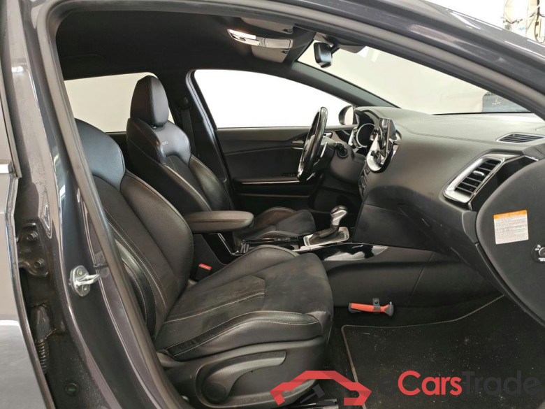 Kia Ceed Sportswagon 1.5 T-GDi MHEV DCT GT-Line Business Ed 5d #3