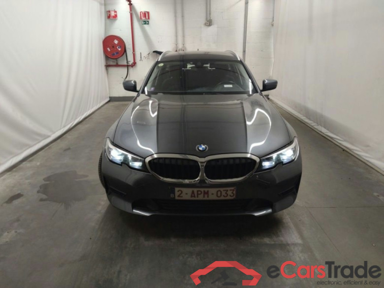 BMW 3 Reeks Touring 318dA (100 kW) 5d #1