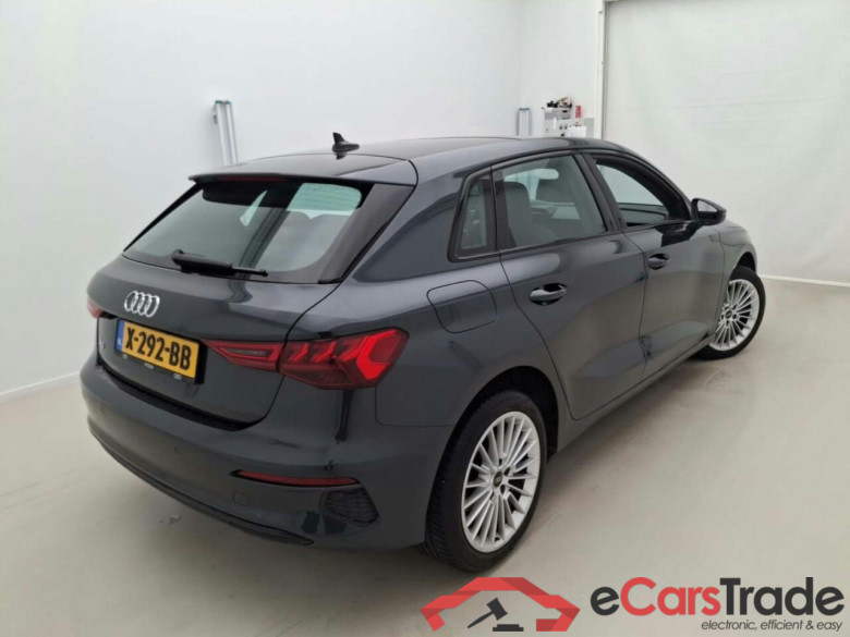 AUDI A3 Sportback 30 TFSI Adv edition #2