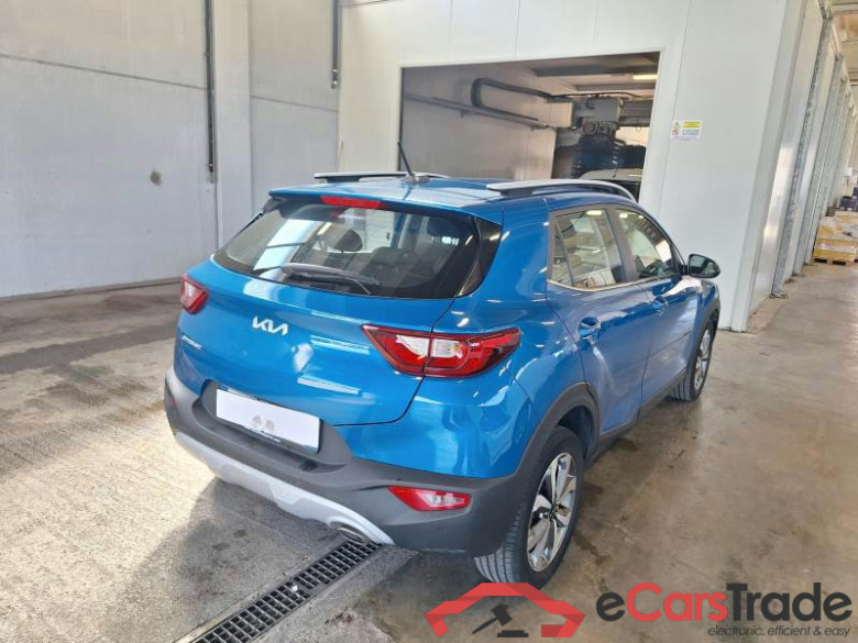 KIA STONIC / 2017 / 5P / SUV 1.0 T-GDI 88KW MHEV STYLE DCT #2