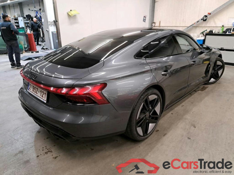 AUDI - AUD E-TRON GT 476PK Quattro Pack Platinum &18 Way Sport Massage Seats Heated Front & Rear  & Matrix LED & Adaptive Air Suspension & B&O & Head Up & Assistance & Shadow Plus & 21 Inch  * ELECTRIC * #2