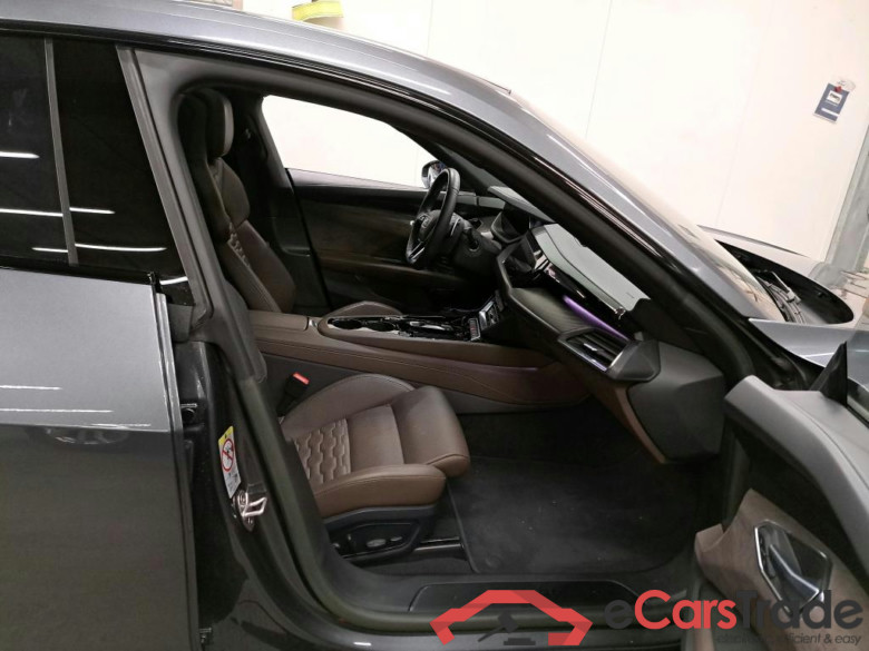 AUDI - AUD E-TRON GT 476PK Quattro Pack Platinum &18 Way Sport Massage Seats Heated Front & Rear  & Matrix LED & Adaptive Air Suspension & B&O & Head Up & Assistance & Shadow Plus & 21 Inch  * ELECTRIC * #3