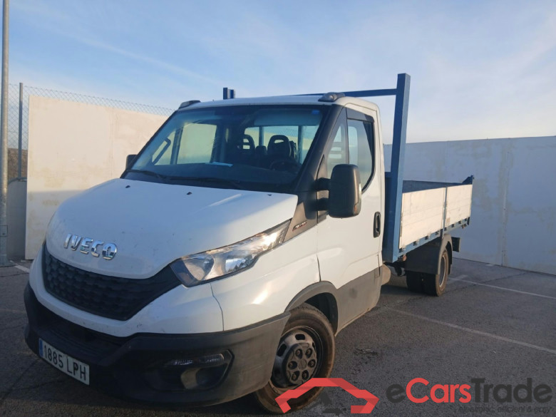 IVECO Daily / 2019 / 2P / chasis cabina 35C 16H 3.0 3750 #1