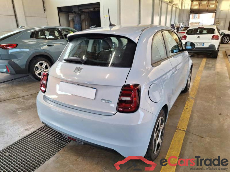 FIAT 500 / 2020 / 3P / BERLINA ELETTRICA PASSION #2
