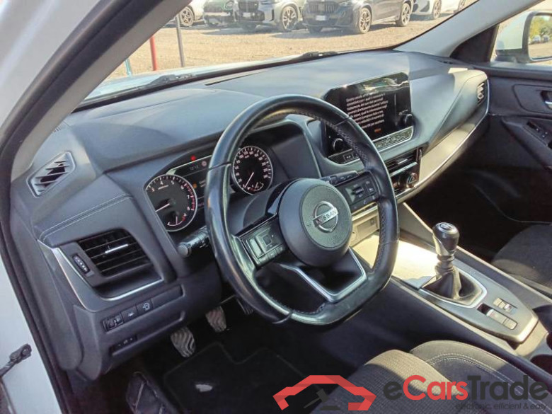 NISSAN QASHQAI / 2021 / 5P / CROSSOVER 1.3 MHEV 140 BUSINESS #3