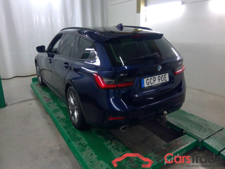 330e Tour. xDr. Connect. Aut #4