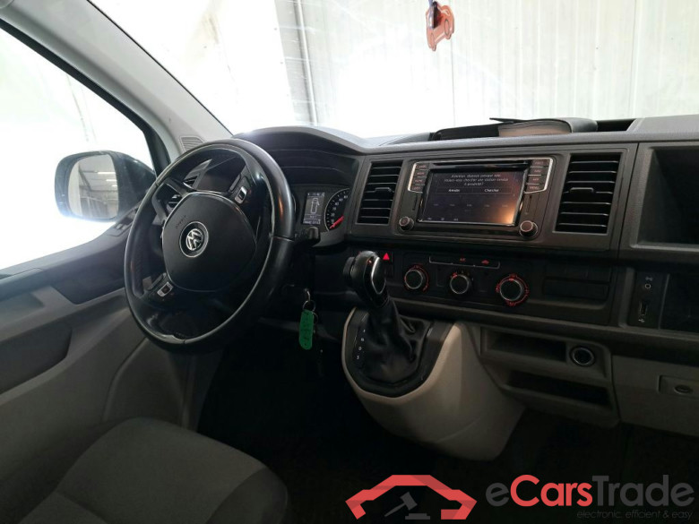 VOLKSWAGEN Transporter VU 4p Fourgon 2.0 TDi 150 DSG7 L1H1 Edition 30 #5