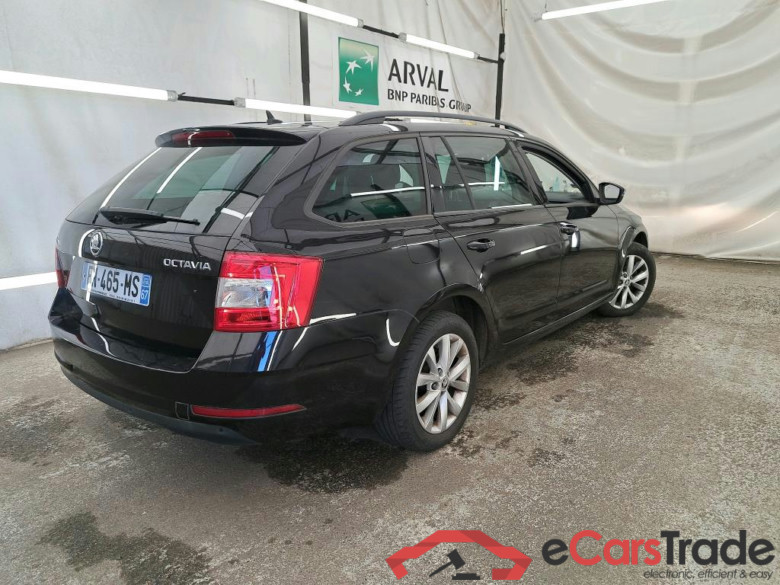 SKODA Octavia Combi / 2017 / 5P / Break 2.0 TDI SCR 150 DSG7 Business #3