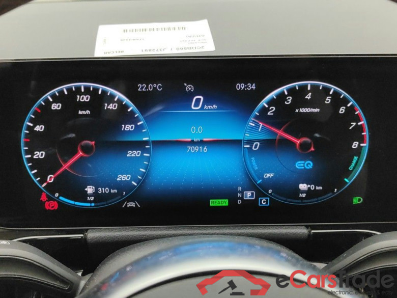 Mercedes-Benz GLA GLA 250e Business Solution 5d #6