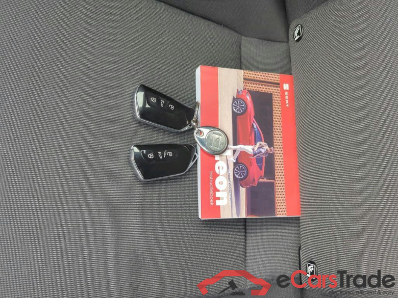 SEAT LEON 66 kW #6