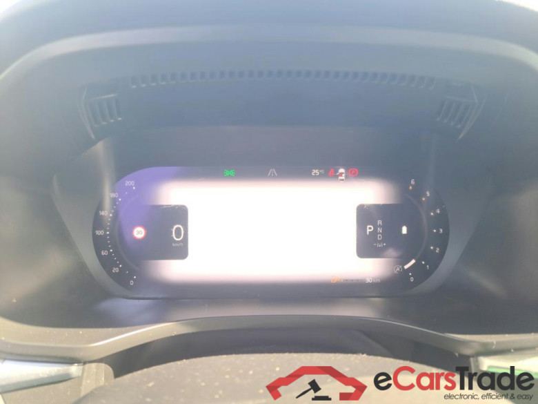VOLVO XC60 / 2017 / 5P / todoterreno 2.0 B4 D Momentum Pro Auto #4
