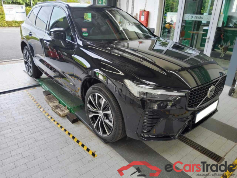 Volvo XC60 (03.2017->) DE - SUV5 B5 (Benzin) AWD EU6d, Ultra Dark Mild-Hybrid, (Facelift) 2023 - 2024 #3