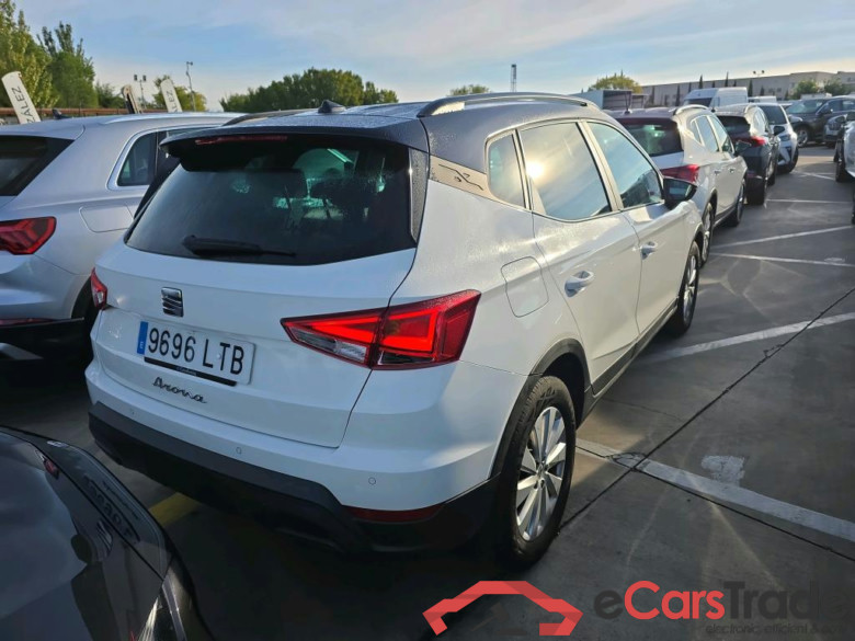 SEAT Arona / 2017 / 5P / todoterreno 1.0 TSI 81kW (110CV) Style Plus (AC) #2