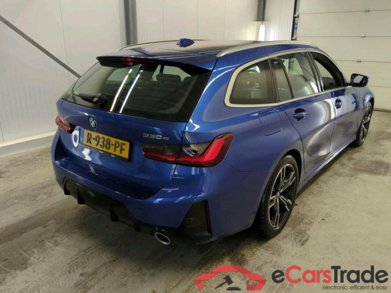 BMW 3-serie Touring 330 #2