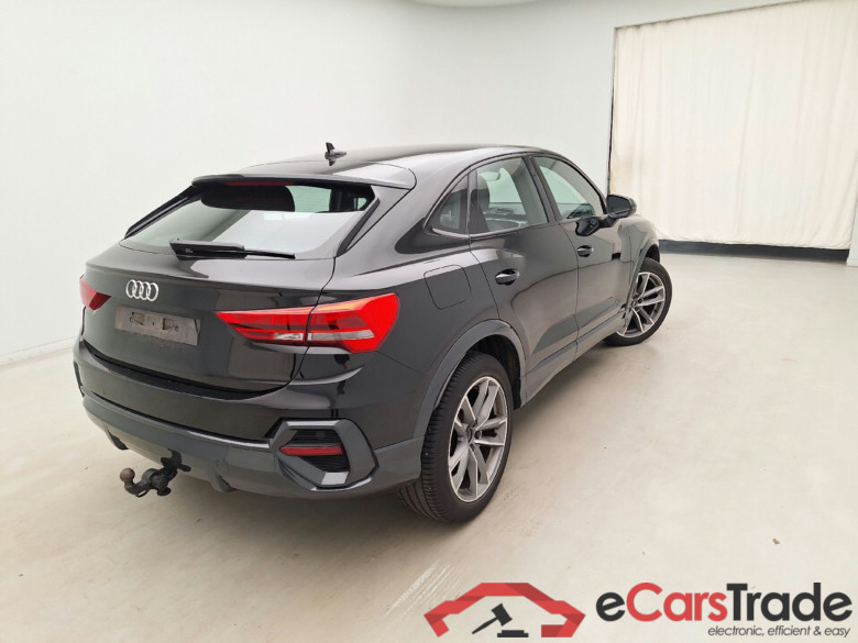 Audi, Q3 SB '19, Q3 SB 35 TDi 110kW Bu.Ed.Str. #4