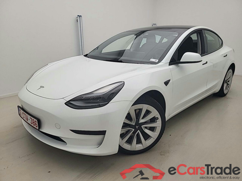 TESLA MODEL 3 STD. R. PLUS