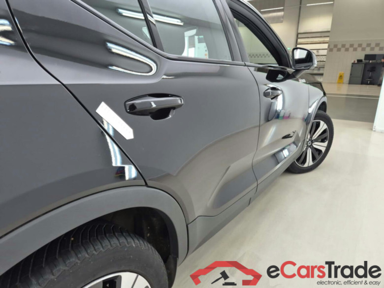 VOLVO XC40 RECHARGE CORE #5