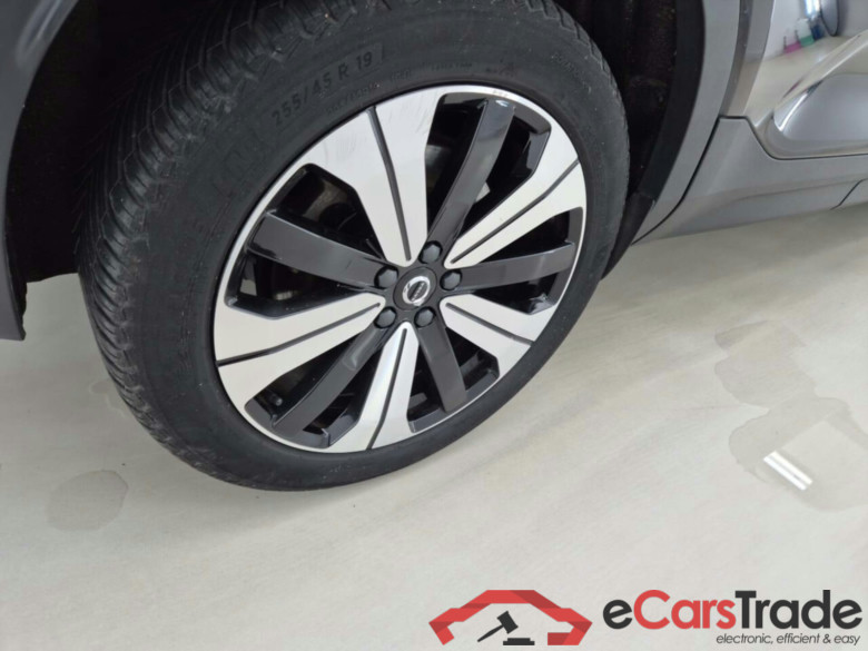 VOLVO XC40 RECHARGE CORE #6