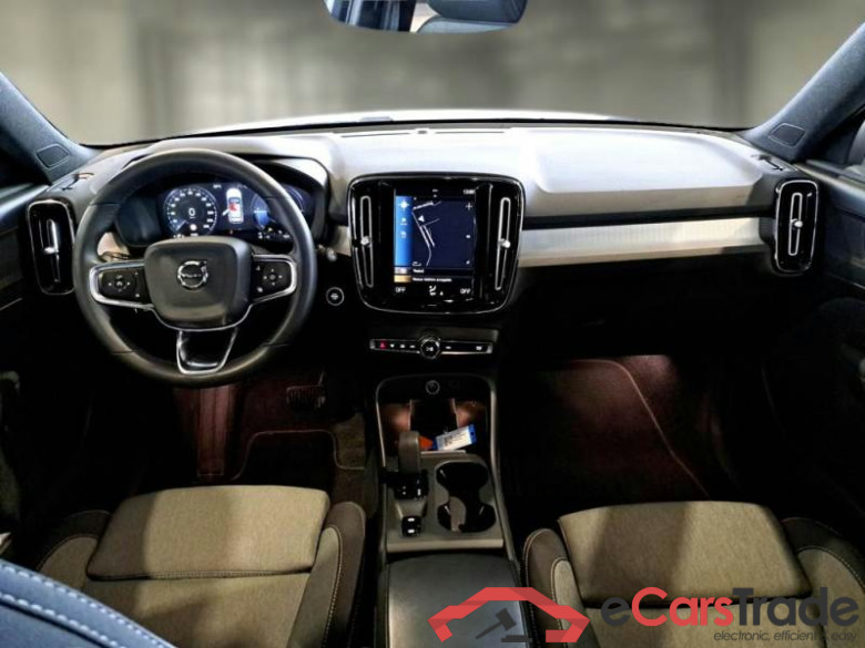 VOLVO XC40 / 2021 / 5P / SUV T5 RECHARGE PLUG-IN AUTO CORE #3