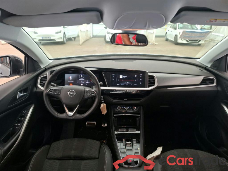 Grandland X Business Elegance 1.5 130CV BVA8 6E #5